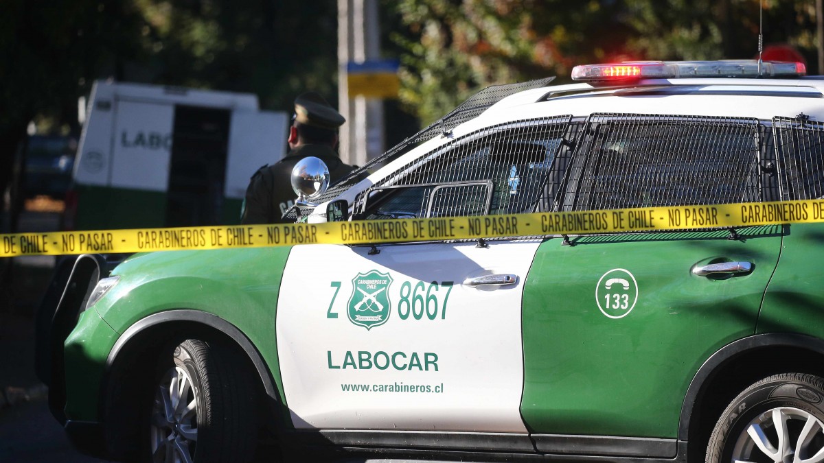 Acidente fatal em Quilicura: uma pessoa morre após capotar carro que estava em serviço por roubo