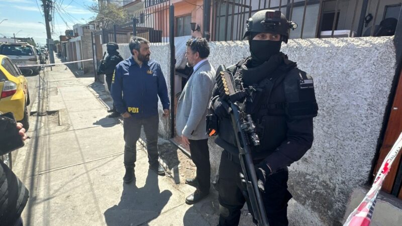 7 presos: encontram granada, armas e drogas em operação para desmantelar rede de contrabando de migrantes