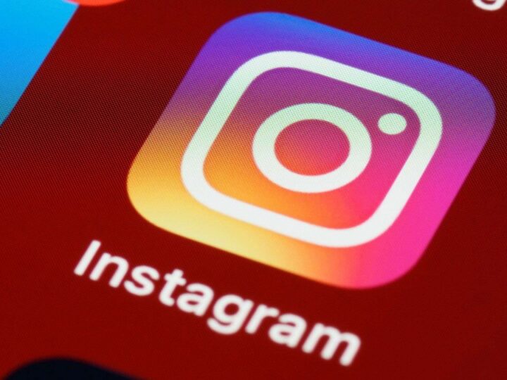 Eles relatam problemas no Instagram: a rede social não permite fazer upload de fotos ou comentar postagens