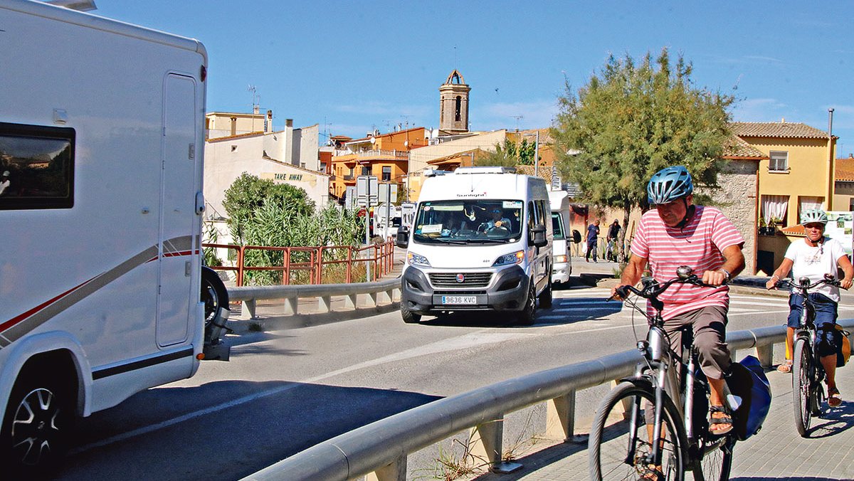 Eles exigem espaços públicos para estacionar em Sant Pere Pescador