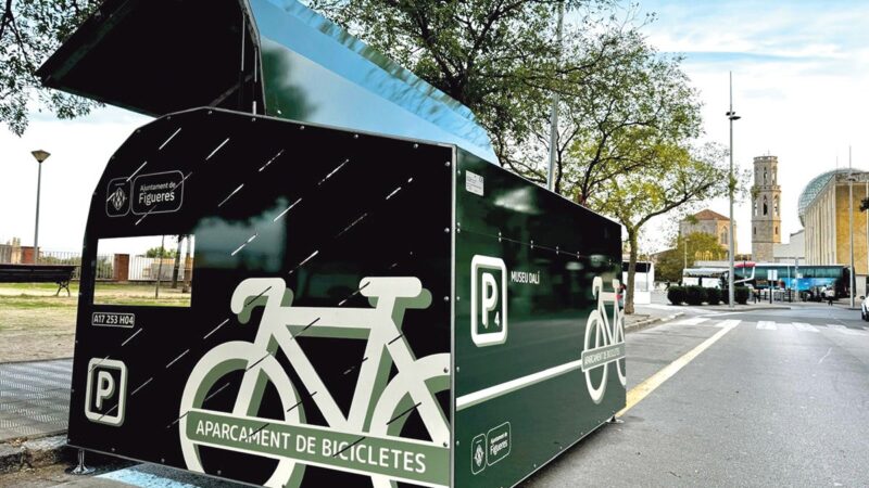 Novo estacionamento seguro para bicicletas